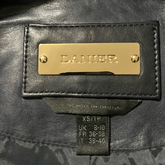 🔥Danier Lambskin Leather Moto Jacket - Picture 4 of 7
